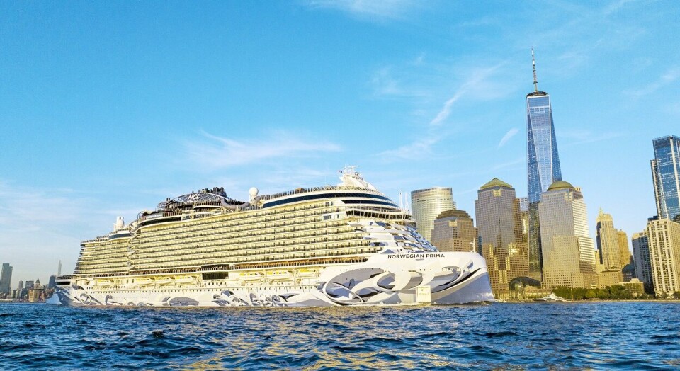 Norwegian Cruise Line melder om en historisk god salgsmåned i november. Her deres siste skip Norwegian Prima i NY.
