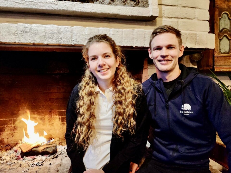 - Joar Robøle Hoberg og samboer Camilla Skjeggerød Jakobsen starter nå som h.h.v. resort manager og prosjektleder hos Beitostølen Resort.
