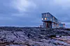 Fogo Island Inn i Canada er et eksempel på bærekraftig og innovativ organisering i reiselivet.