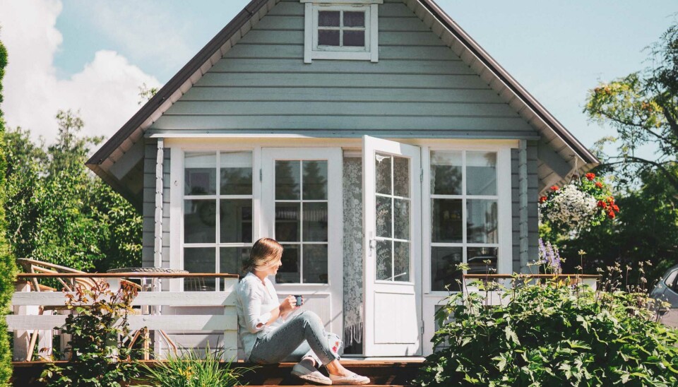 8 prosent på landsbasis sier at de dropper sommerferien. Høye priser rundt oss, renta og en svak krone har mye av skylda. 8 prosent på landsbasis sier at de dropper sommerferien. Høye priser rundt oss, renta og en svak krone har mye av skylda.