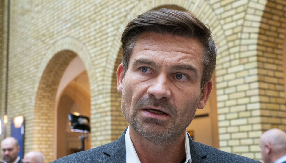 Sjeføkonom i LO, Roger Bjørnstad, mener den svake kronen kan være positivt for norske arbeidsplasser