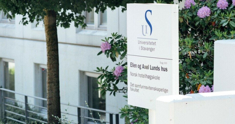 Rektor foreslår å overføre NHS – Institutt for ledelse og tjenesteutvikling (Norsk hotellhøgskole) fra Det samfunnsvitenskapelige fakultet til Handelshøgskolen.