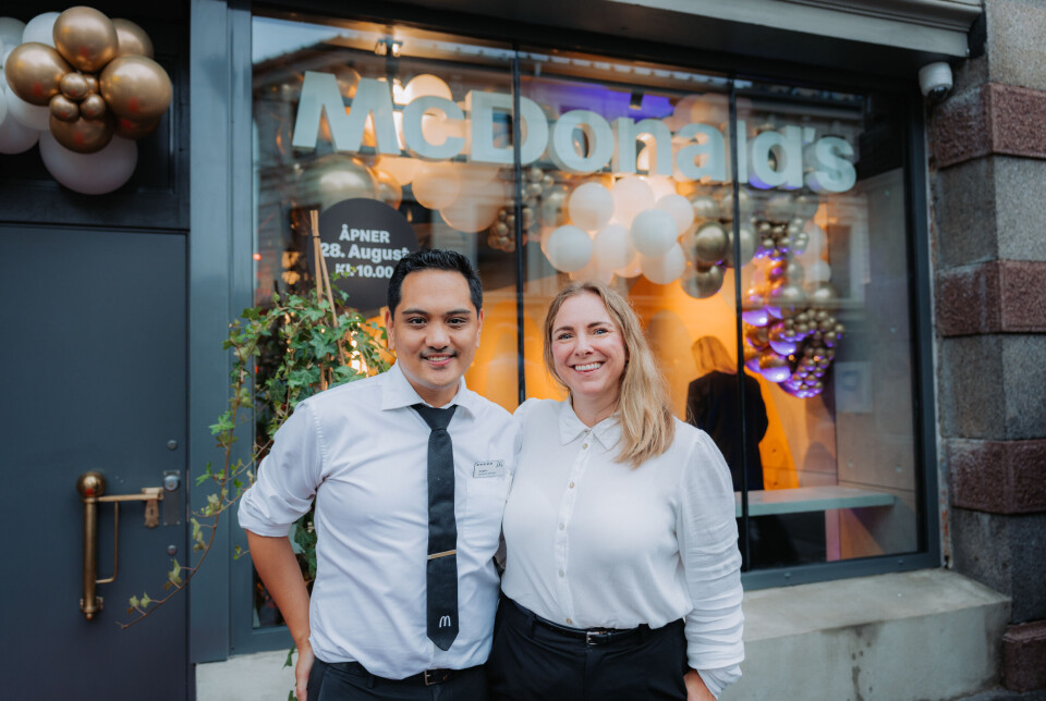 Mette Vonen og Angelo Gonzales er klar for å møte gjestene i den nye filialen i Hegdehaugsveien i Oslo.