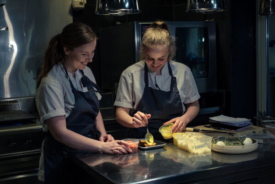 Serveringsbransjen sysselsetter nesten halvparten av alle som jobber i reiselivet i Norge.