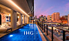IHG Hotels & Resorts administrerer og driver franchise for over 6800 hoteller i mer enn 100 land under 21 varemerker.